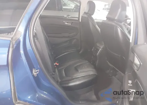 2022 Ford Edge Titanium z USA, uszkodzony, nr VIN 2FMPK4K9XNBA39983